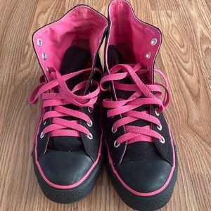 Converse Chuck Taylor Black and Hot Pink High Top Sneakers W9M7 Used